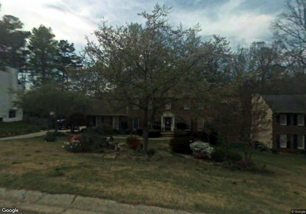 1377 Red Fox Run SW unit 9, Lilburn, GA 30047 - photo 1