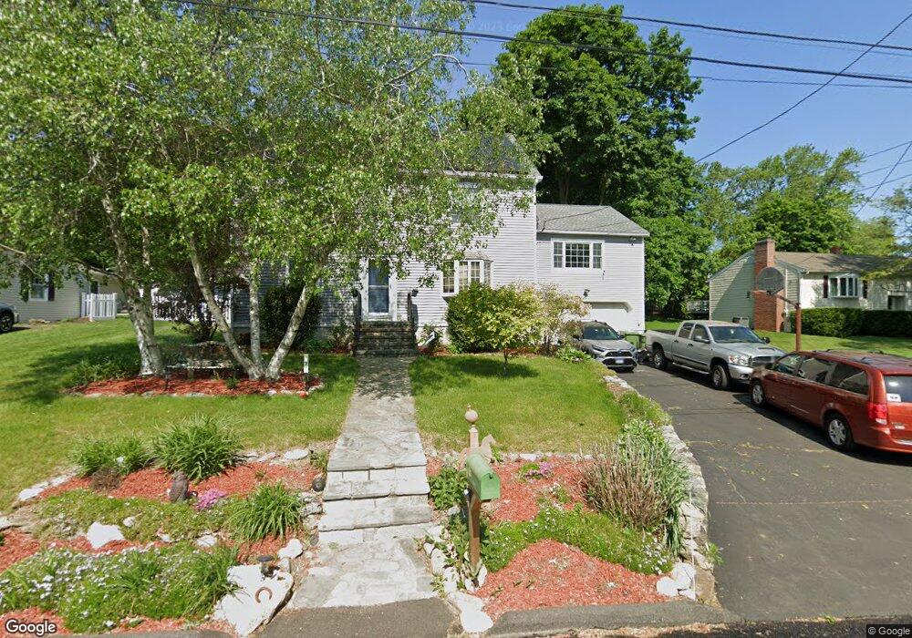 7 Merrill Rd, Trumbull, CT 06611 - photo 1