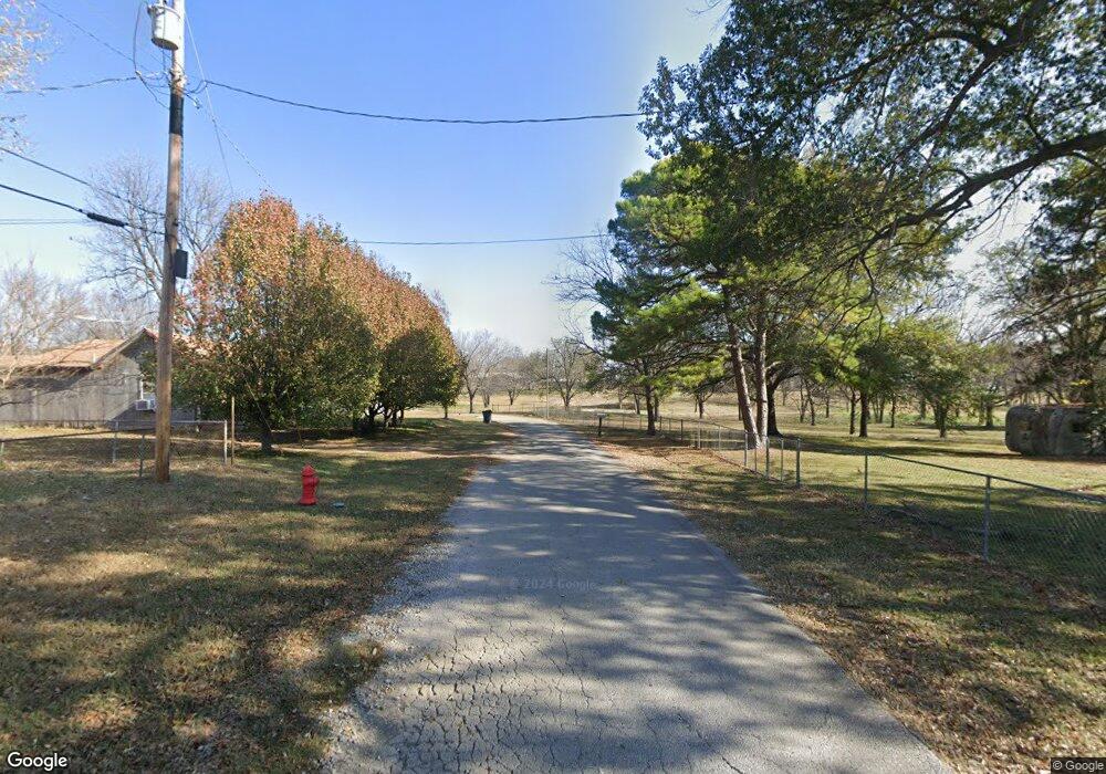 609 E Center St, Henryetta, OK 74437 - photo 1