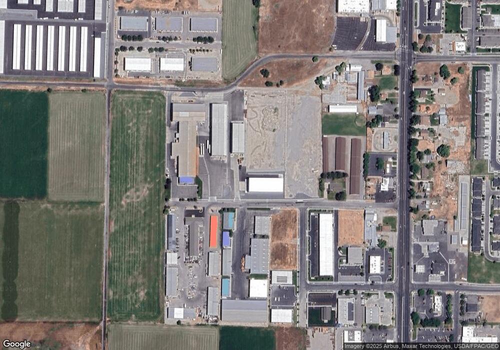 711 S 100 W, Smithfield, UT 84335 - photo 1