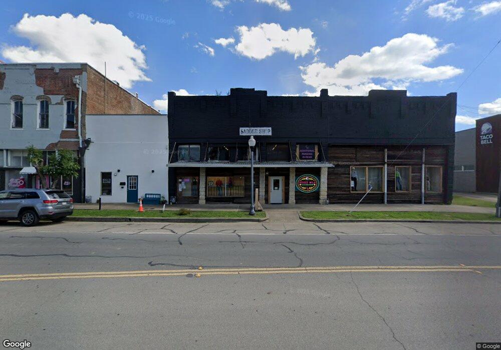 113 W Sam Rayburn Dr, Bonham, TX 75418 - photo 1