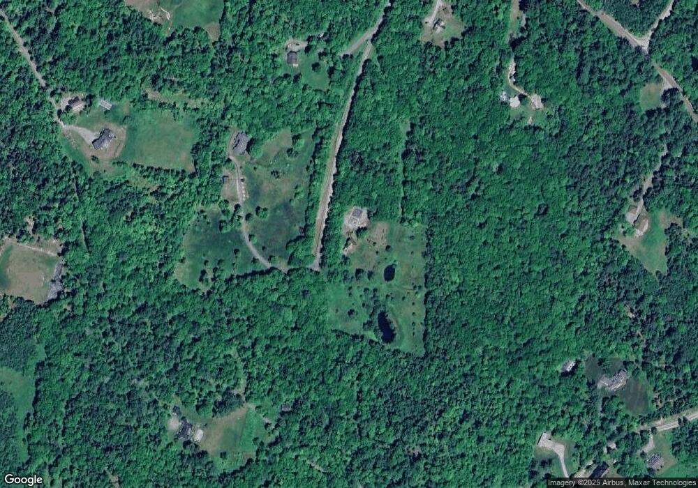 137 Split Rock Dr, Franconia, NH 03580 - photo 1