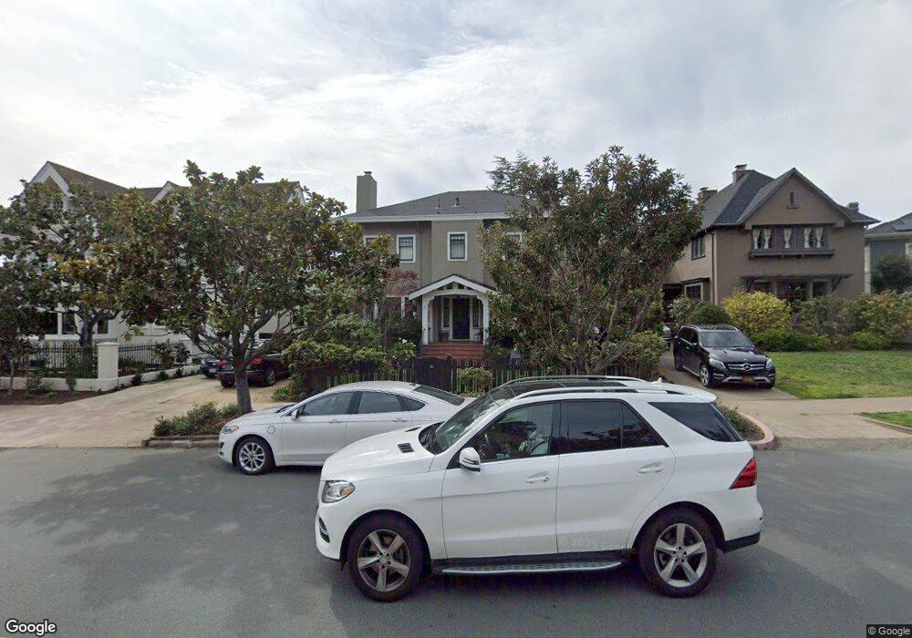 2810 Claremont Blvd, Berkeley, CA 94705 - photo 1