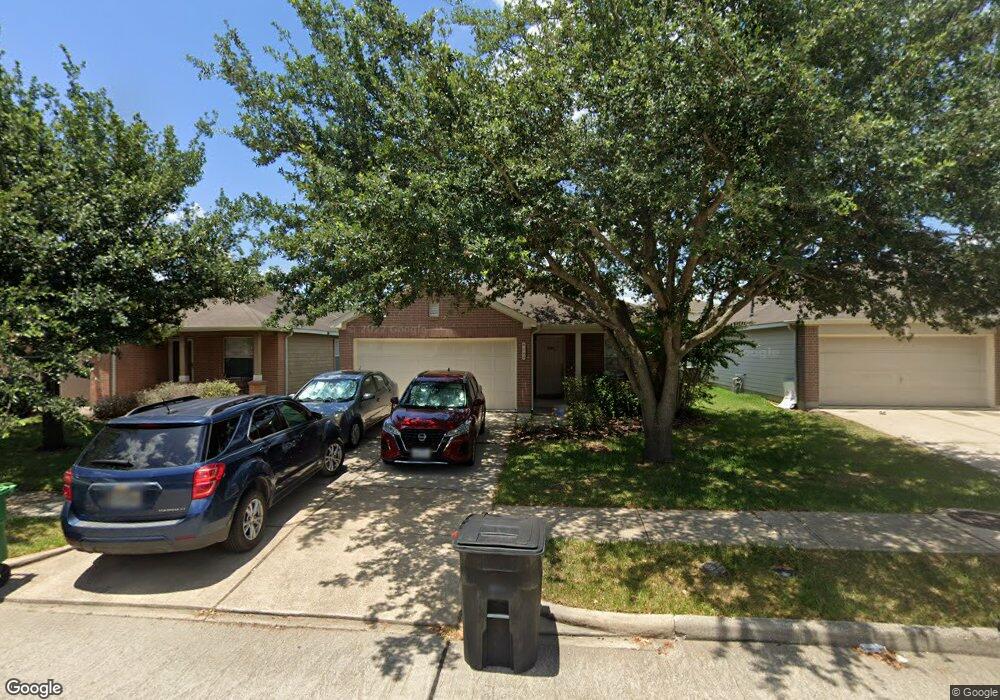 9223 Garfield Park Ln, Houston, TX 77075 - photo 1
