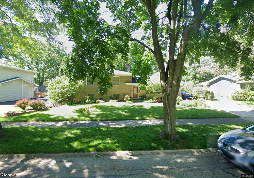 312 Osage Ln, Naperville, IL 60540 - photo 1