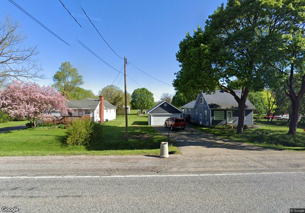 2182 W Maple Ave, Flint, MI 48507 - photo 1