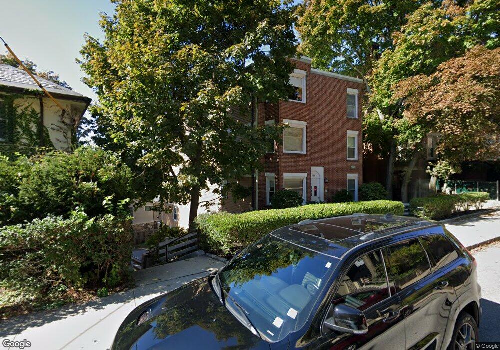 306 Tappan St unit 1B, Brookline, MA 02445 - photo 1