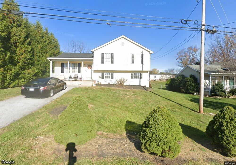 209 E 11th Ave, Ranson, WV 25438 - photo 1