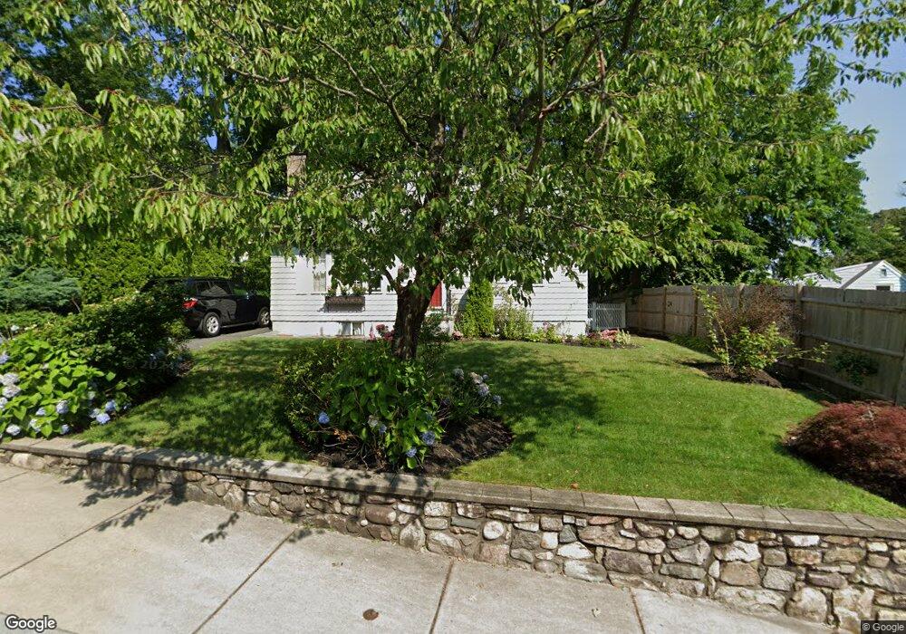 55 Sherbrook St, West Roxbury, MA 02132 - photo 1