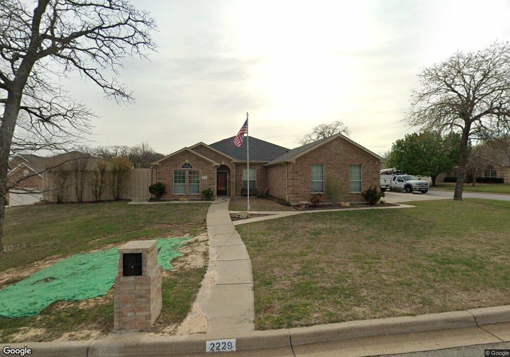 2229 Creek Side Dr, Weatherford, TX 76087 - photo 1