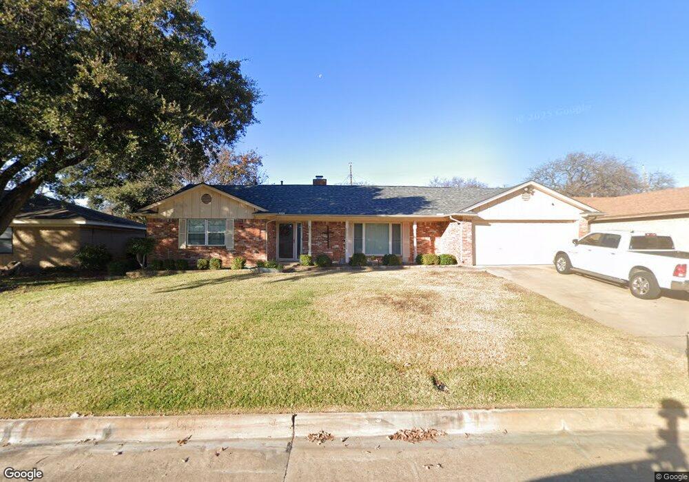 2113 Crown Colony Ct, Bedford, TX 76021 - photo 1