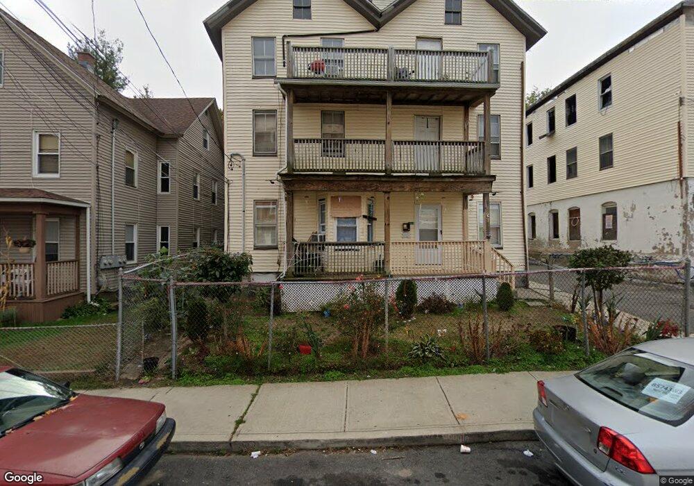 23 W Porter St, Waterbury, CT 06708 - photo 1