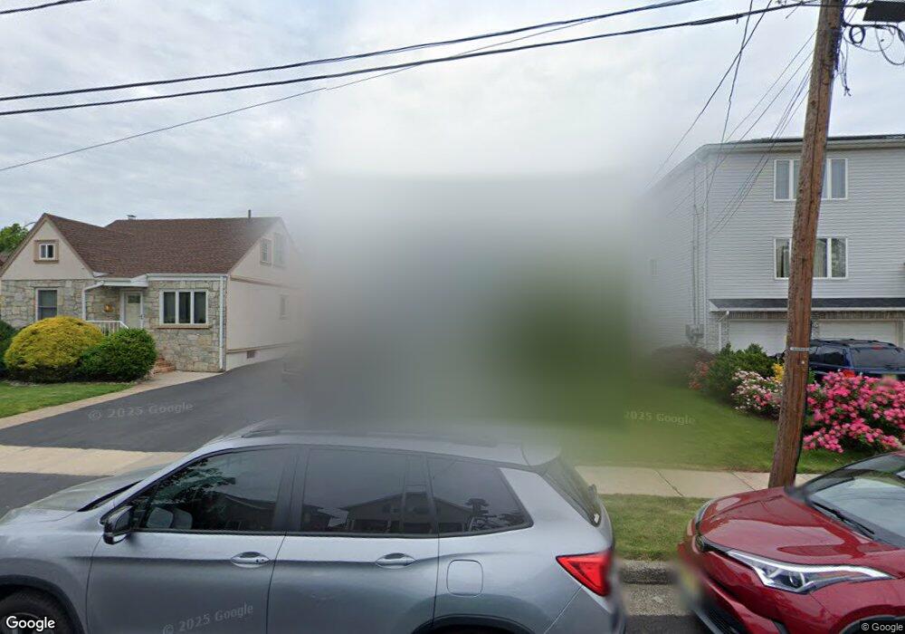 624 Spruce St, Linden, NJ 07036 - photo 1