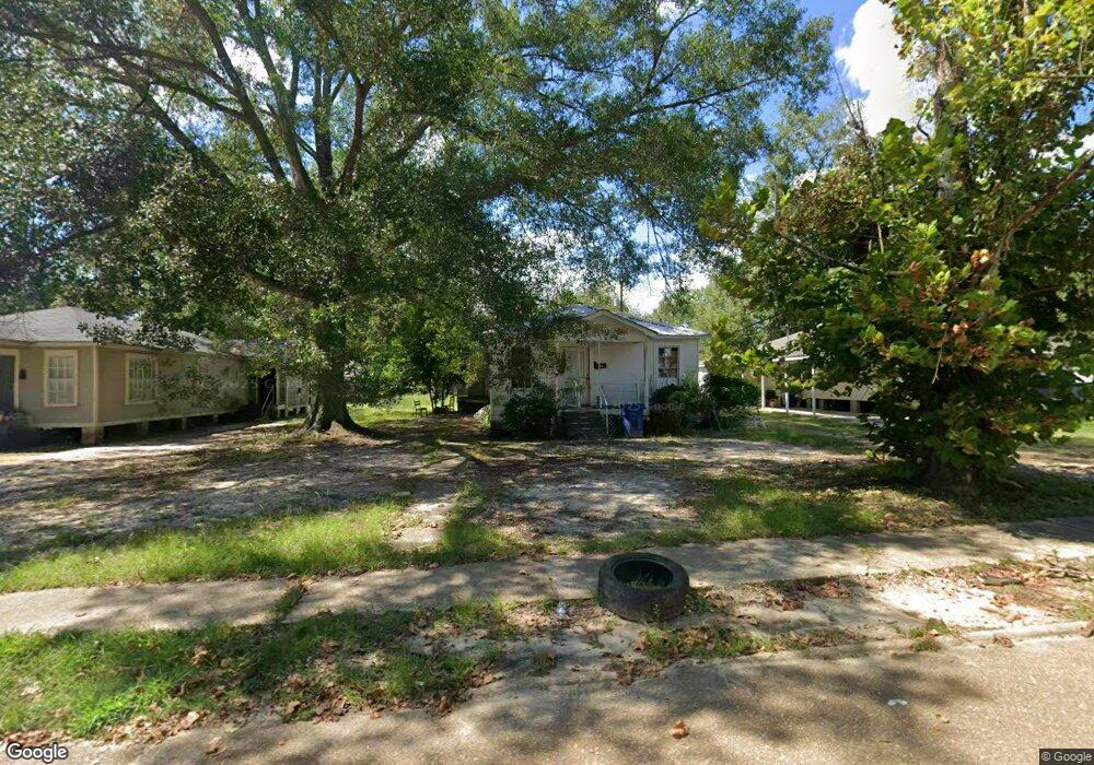 727 Lecompte St, Deridder, LA 70634 - photo 1