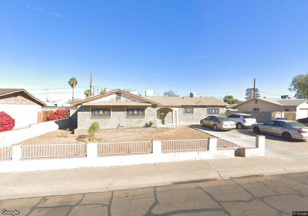 2949 N 40th Ln, Phoenix, AZ 85019 - photo 1