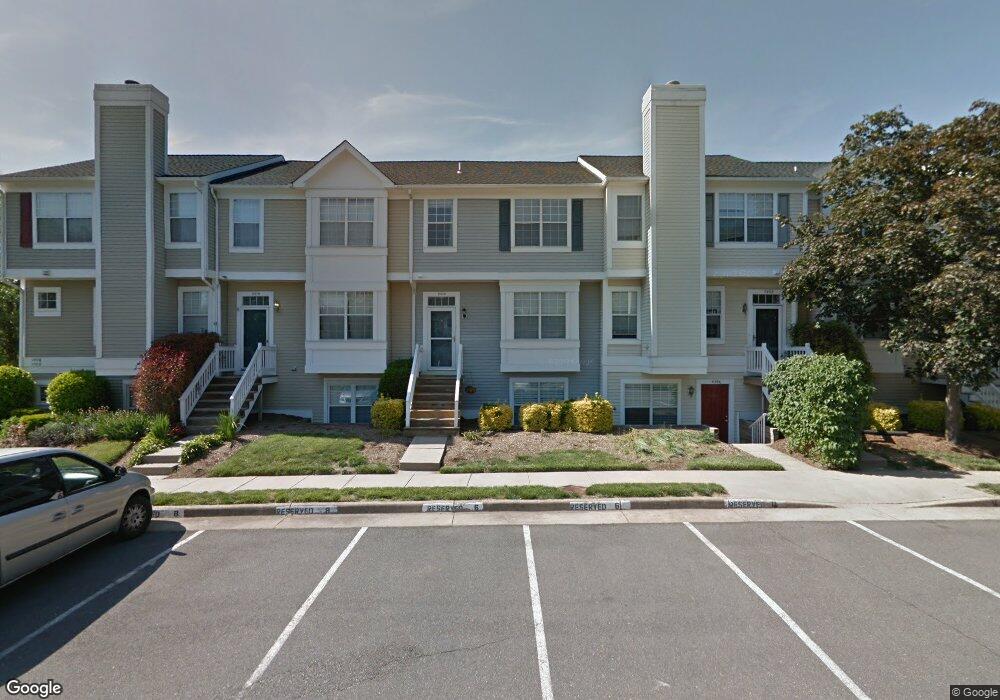 11010 Sentry Ridge Rd unit 6, Manassas, VA 20109 - photo 1