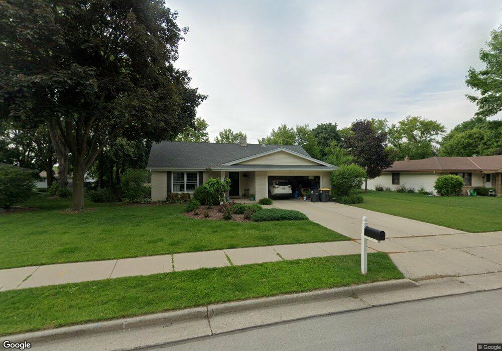 1978 Rambling Rose Rd, Waukesha, WI 53186 - photo 1