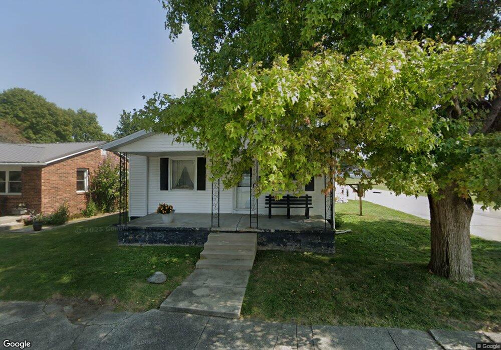 233 2nd St, Tipton, IN 46072 - photo 1