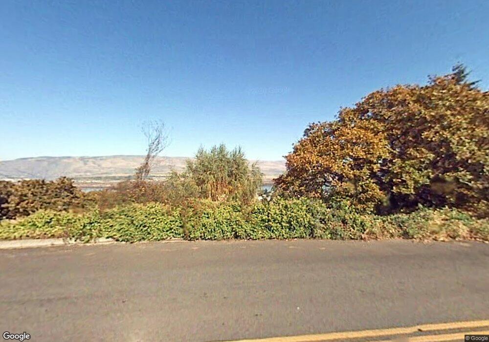 711 E Scenic Dr, the Dalles, OR 97058 - photo 1