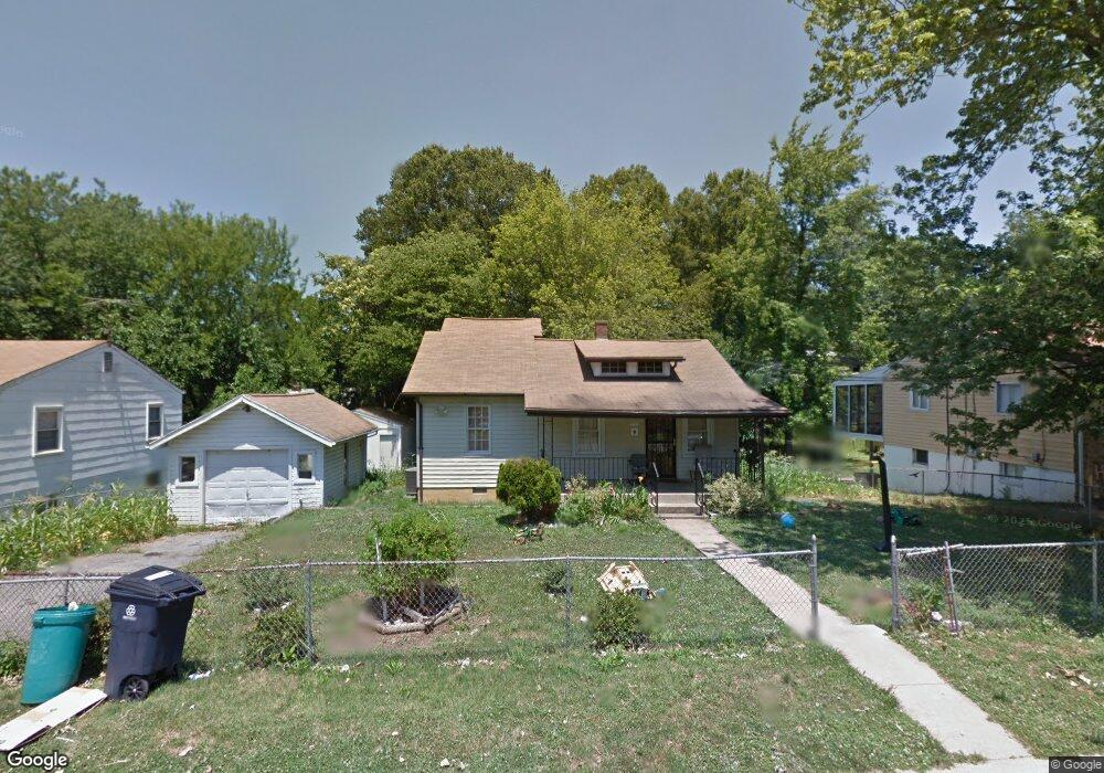 5710 Somerset Rd, Riverdale, MD 20737 - photo 1