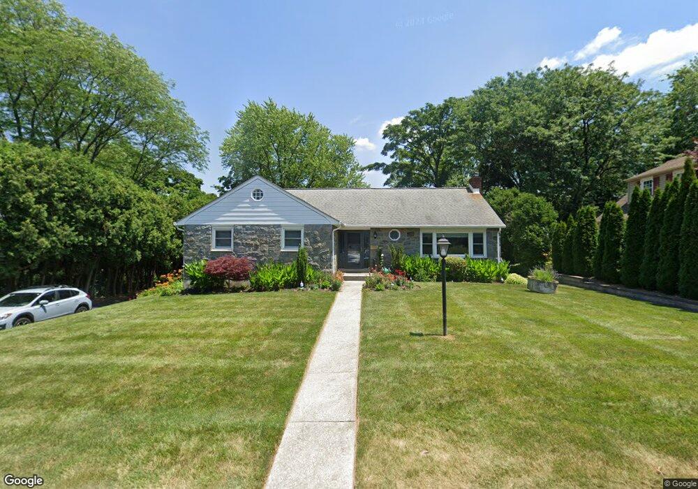 1137 N Main St, Allentown, PA 18104 - photo 1