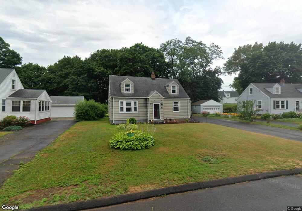 20 Maple St, East Haven, CT 06512 - photo 1