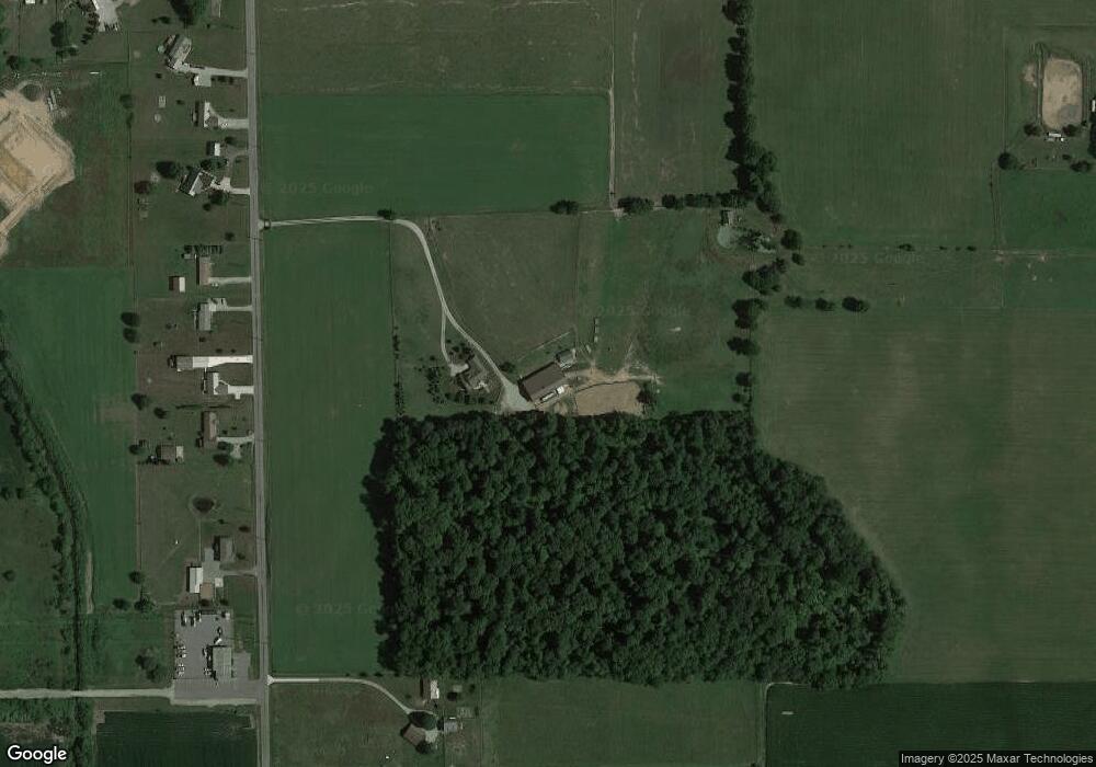 145 S 100 E, Lagrange, IN 46761 - photo 1