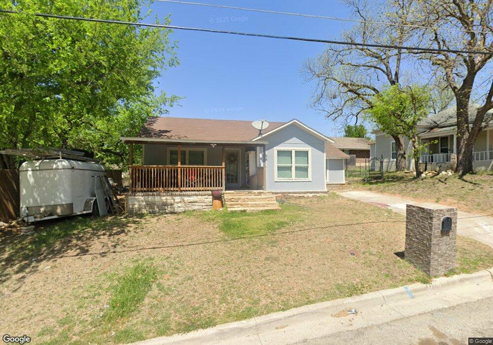 501 Soward Ave, Weatherford, TX 76086 - photo 1