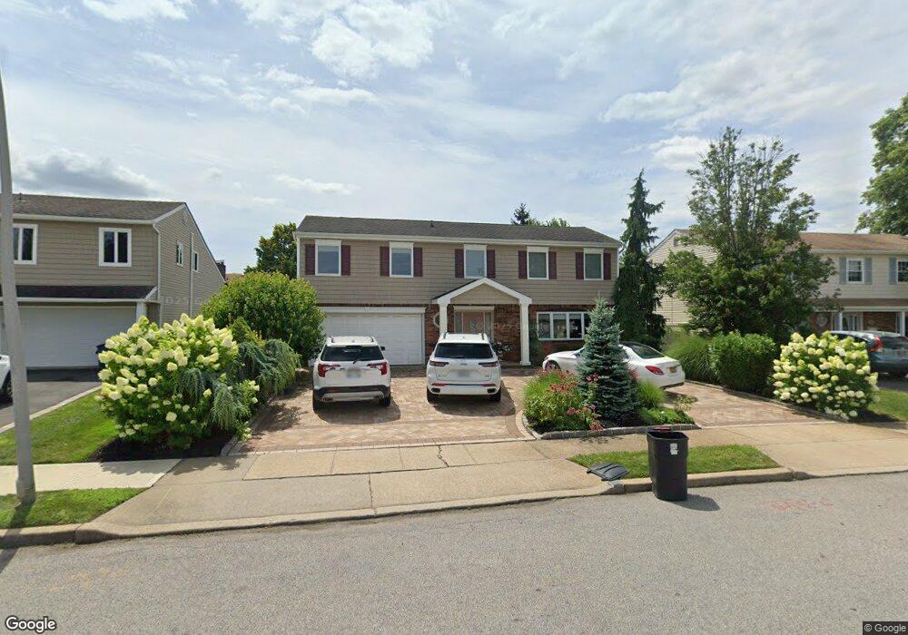 2670 Dorothy St, Bellmore, NY 11710 - photo 1