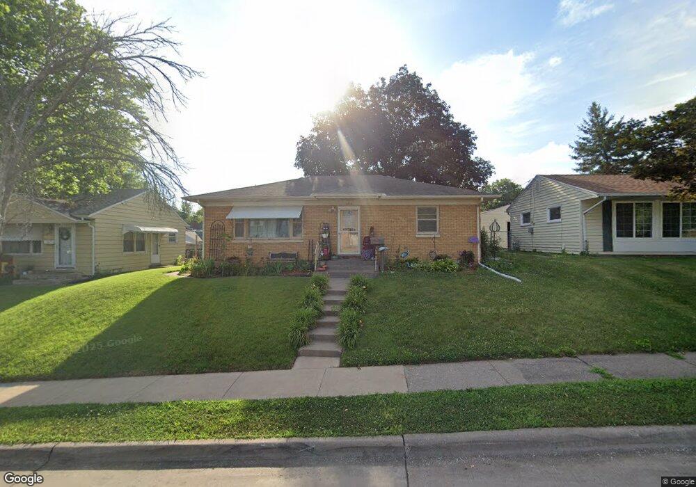2515 Kelling St, Davenport, IA 52804 - photo 1