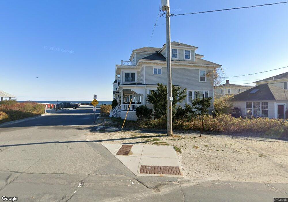 44 Ocean Blvd, Hampton, NH 03842 - photo 1