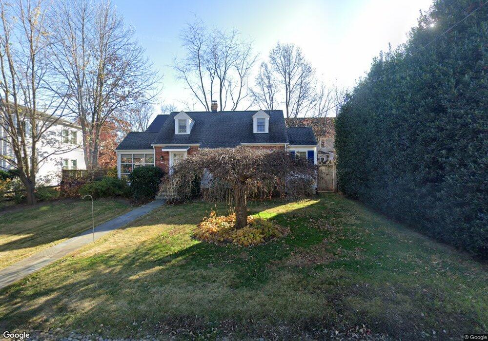 4512 Fairfield Dr, Bethesda, MD 20814 - photo 1