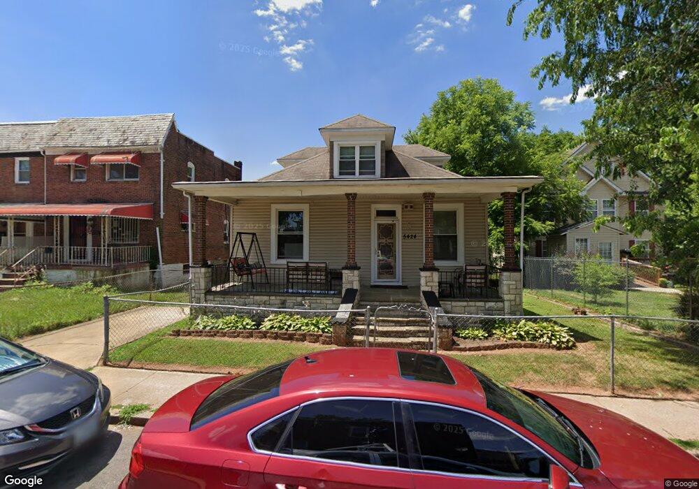 5424 Clover Rd, Baltimore, MD 21215 - photo 1