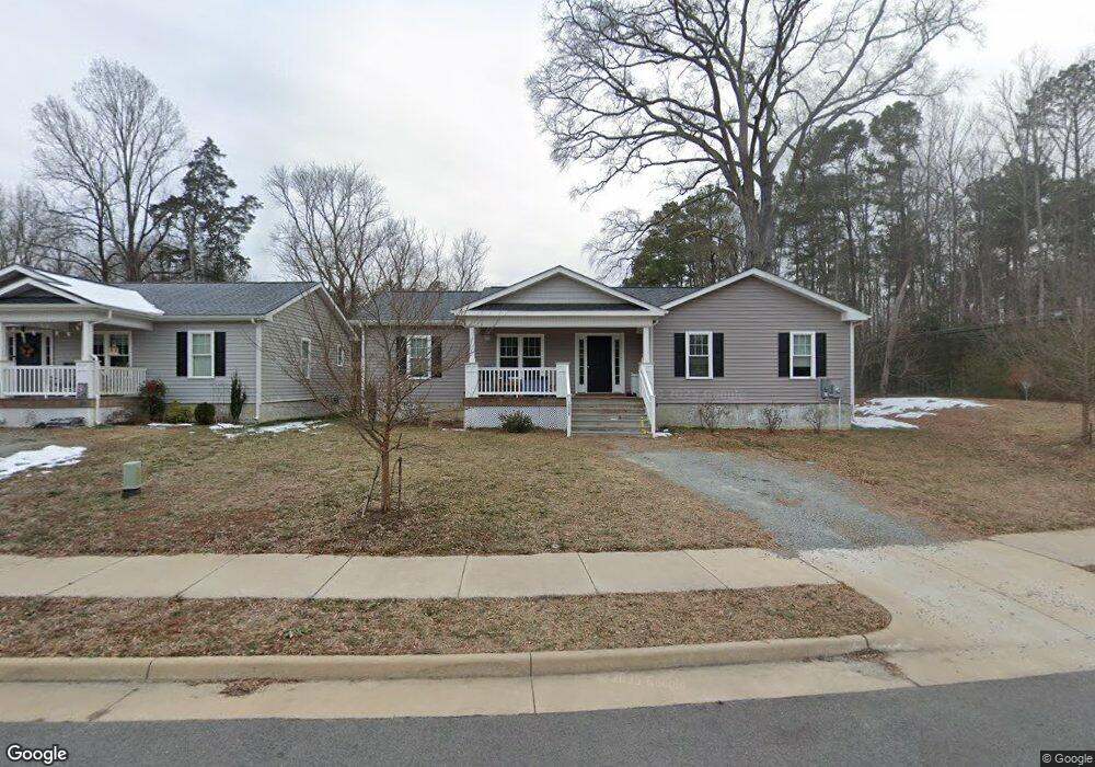 12325 Hanover Cove Ln, Ashland, VA 23005 - photo 1