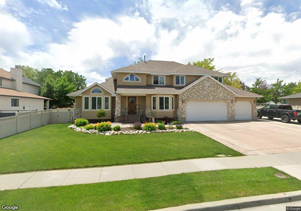 2573 Winding Way, South Jordan, UT 84095 - photo 1