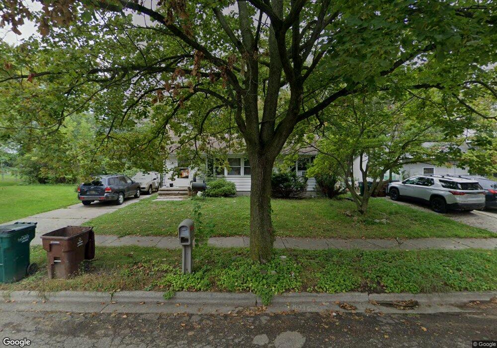 3826 Walton Dr, Lansing, MI 48910 - photo 1