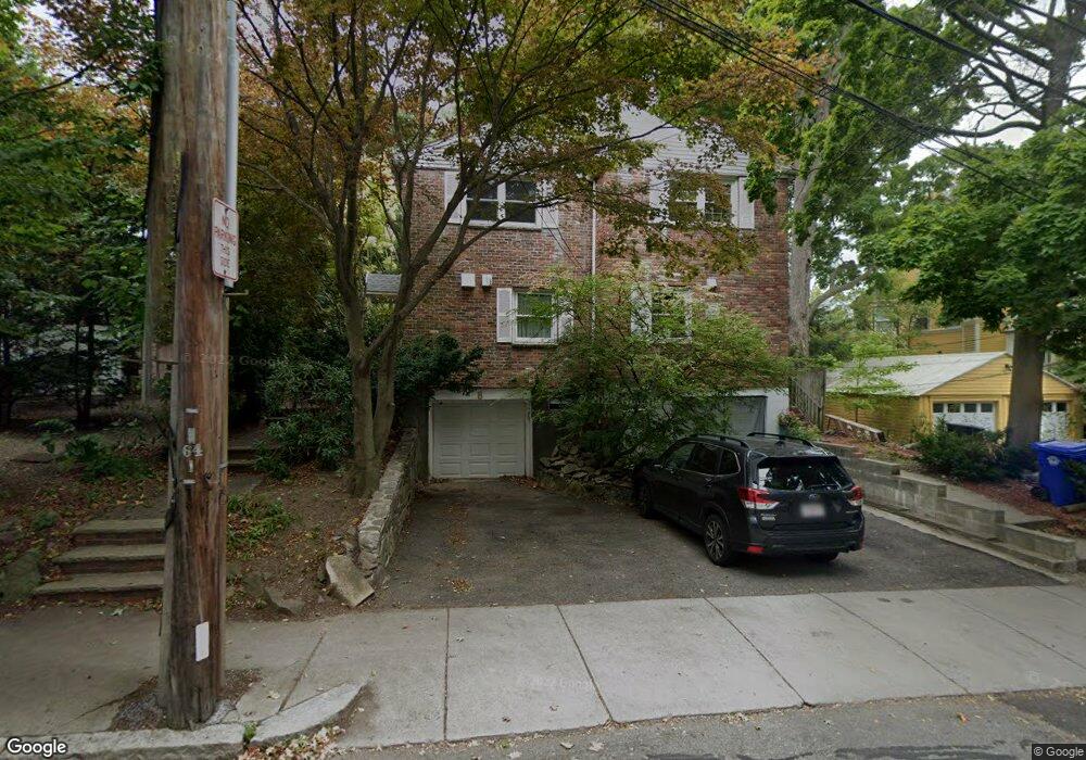 10 Francis St unit 2, Brookline, MA 02446 - photo 1