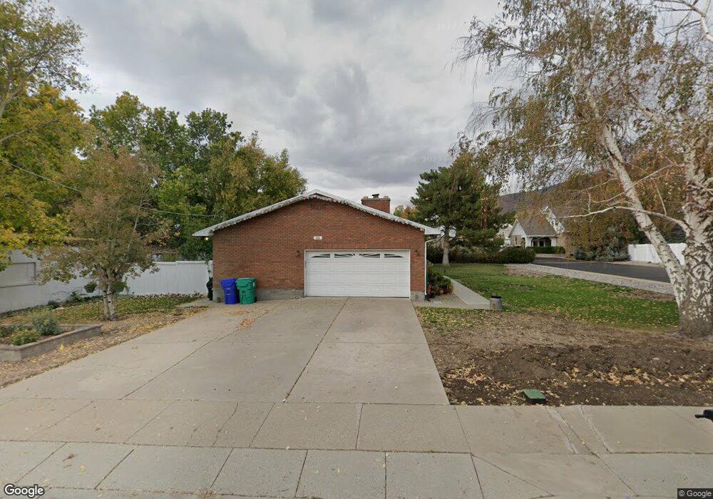 111 E 400 S, Centerville, UT 84014 - photo 1