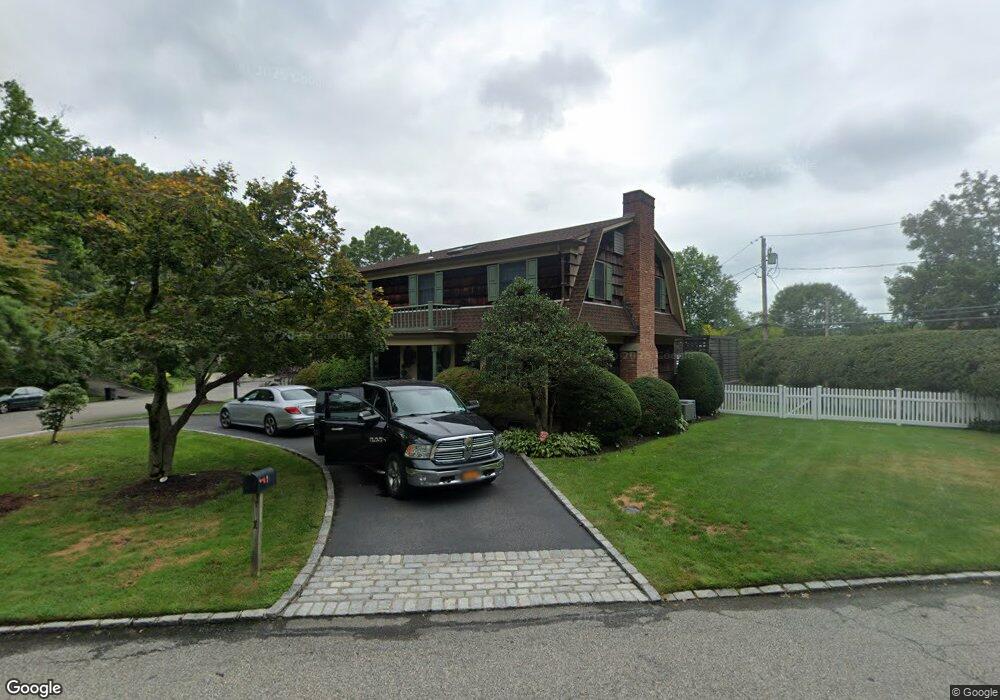 1 Laurel Way, Sea Cliff, NY 11579 - photo 1