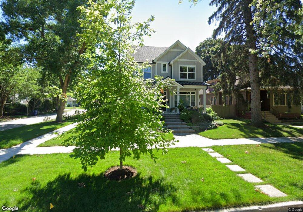 736 N Ellsworth St, Naperville, IL 60563 - photo 1