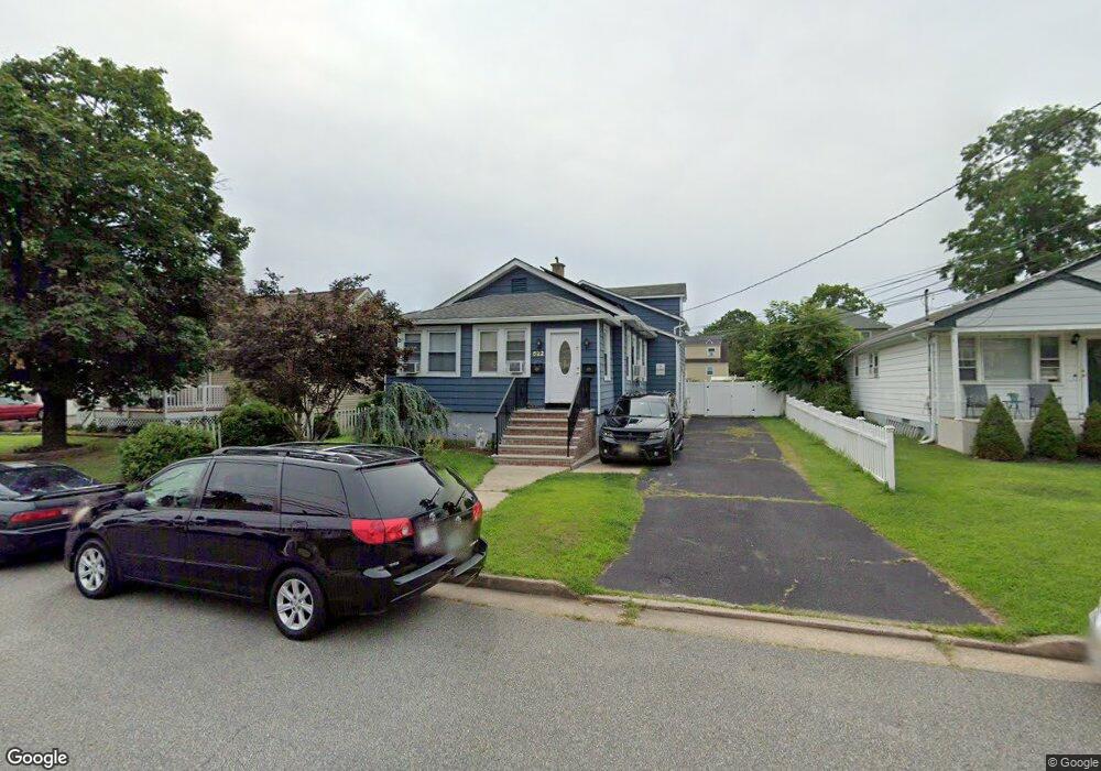 622 Drake Ave, Middlesex, NJ 08846 - photo 1