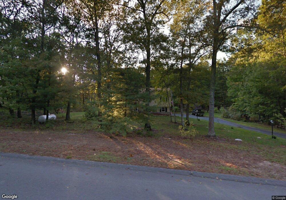 7 Davis Dr, Londonderry, NH 03053 - photo 1