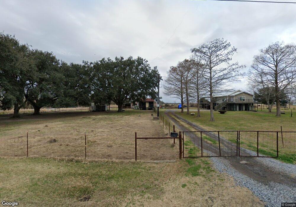 8906 Leleux Rd, New Iberia, LA 70560 - photo 1