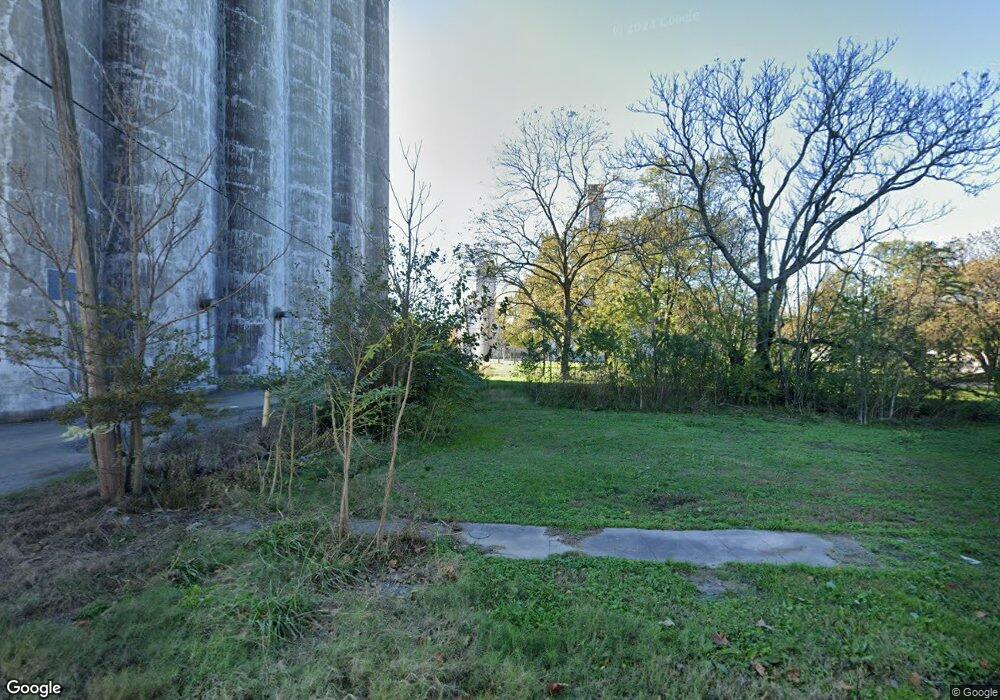 309 N Maple St, Stuttgart, AR 72160 - photo 1