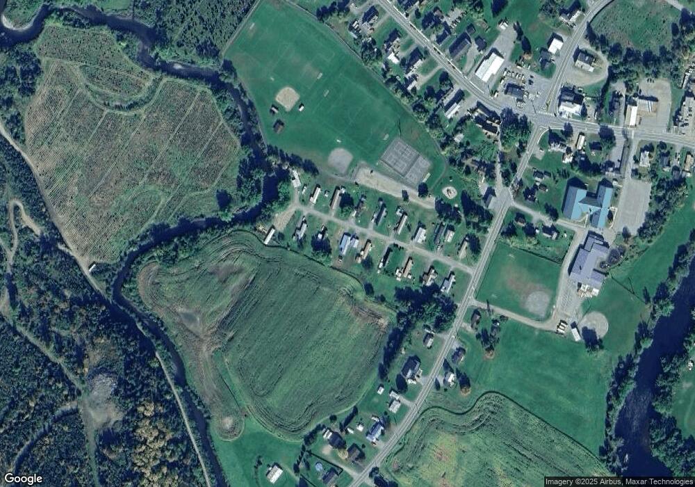 101 Canaan Mobile Home Park, Canaan, VT 05903 - photo 1