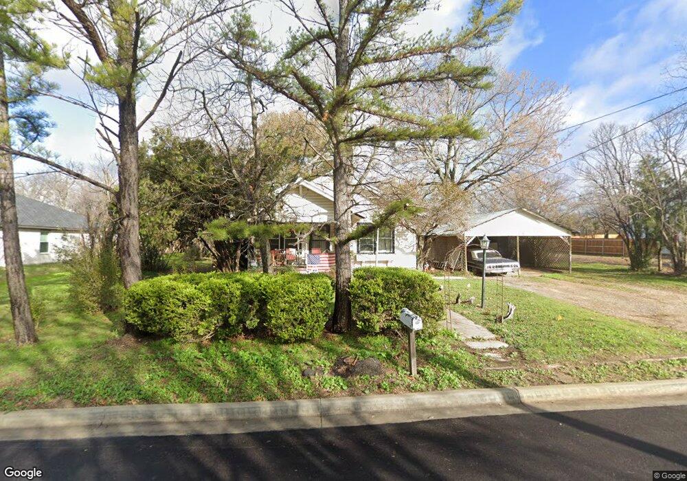 711 Jameson St, Weatherford, TX 76086 - photo 1