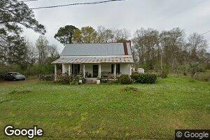 183 School St, Dozier, AL 36028