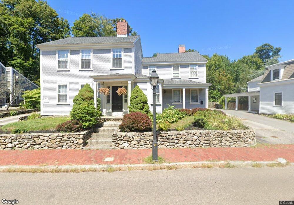 47 North St unit Left, Hingham, MA 02043 - photo 1