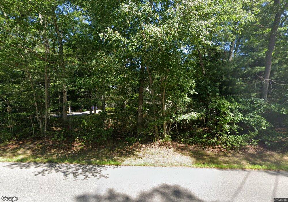 765 Wordens Pond Rd, Wakefield, RI 02879 - photo 1