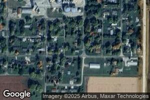 309 Grove St, Weldon, IL 61882